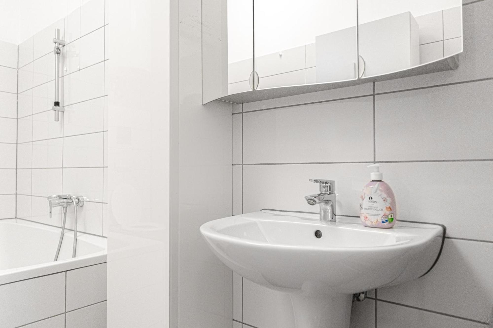 Relaxing 2-Bed Apartment For Extended Visits Wien Exterior foto